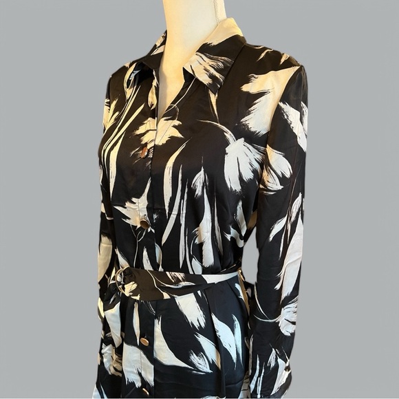 Harlow & Rose Black and White Dress, Stylish and Comfortable, NEW - Picture 4 of 6